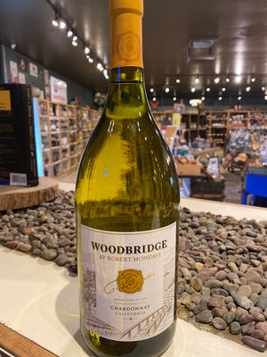 Woodbridge, Chardonnay, 1.5 L