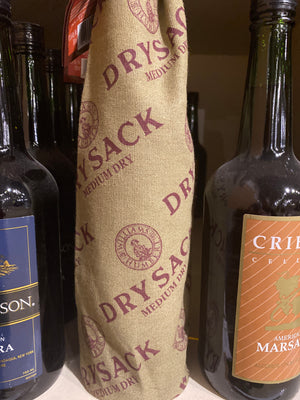 Dry Sack Medium Dry Sherry, 750 ml