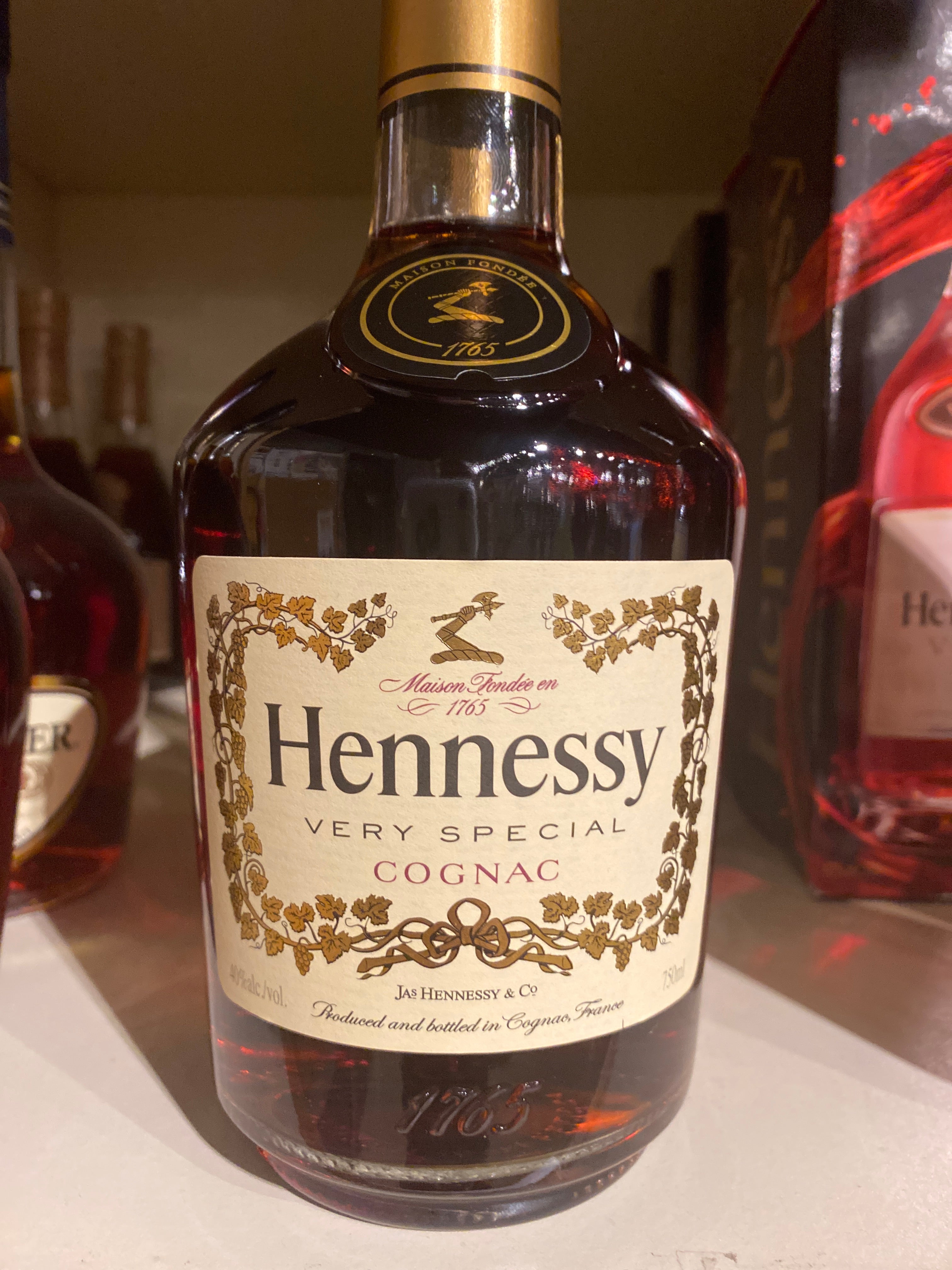 HENNESSY Very Special Cognac Empty Glass Liquor Bottle With 